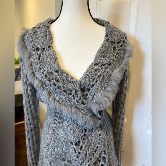 Sioni Crochet Rabbit Fur Trim Wrap Cardigan S/M - Picture 2 of 11